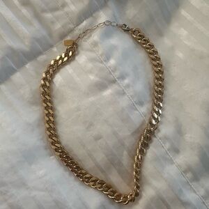 Elegant Gold Chain Necklace